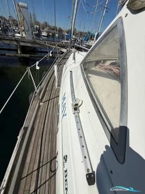 Beneteau Oceanis 36CC 4