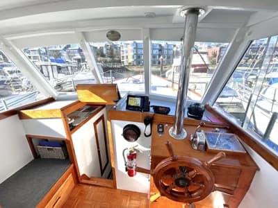 1966 Grand Banks 32 Sedan | 32 ft 3