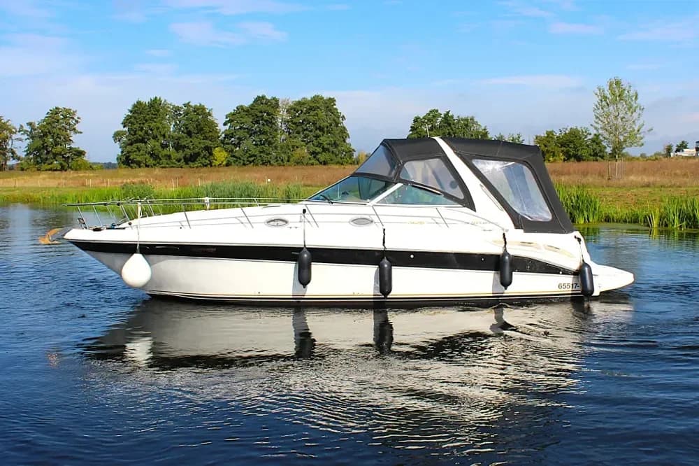 1999 Sea Ray 340 Sundancer Boat for Sale in Roermond