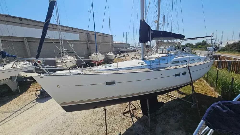 2003 Beneteau Oceanis Clipper 423 Boat for Sale