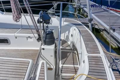 1993 Bavaria 44 Exclusive Boat for Sale in Medemblik 3