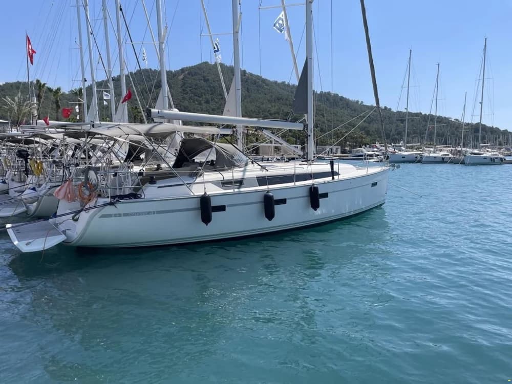 Bavaria Cruiser 41