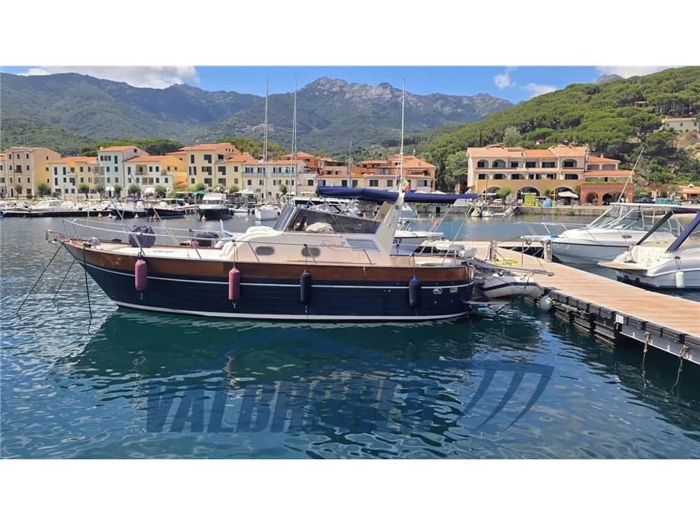 Apreamare - Aprea 10 Semi Cabin