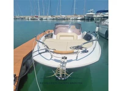 Sessa Marine - KEY LARGO 27 2