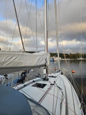 Beneteau Oceanis 34.1 4