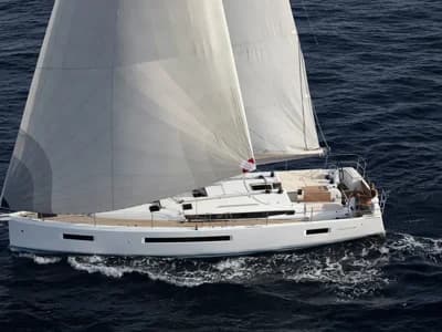 2026 Jeanneau Sun Odyssey 490 Boat for Sale in Cholet 2