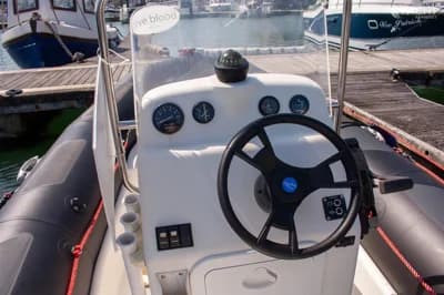 Zodiac Pro 12 Man 3
