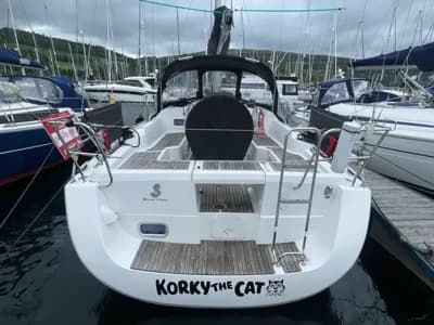 2015 Beneteau Oceanis 34 Boat for Sale in largs 2