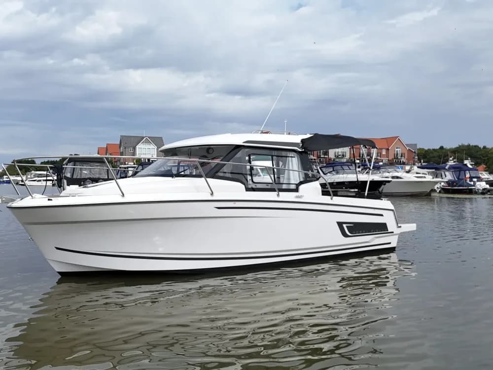 2022 Jeanneau Merry Fisher 795 Boat for Sale in Lincoln