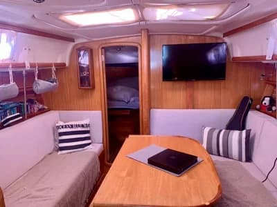 Bavaria 37 Cruiser 3