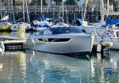Cranchi E26 2