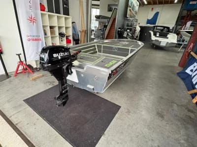 Kerman M428 met demo Suzuki Motor uit 2023 3