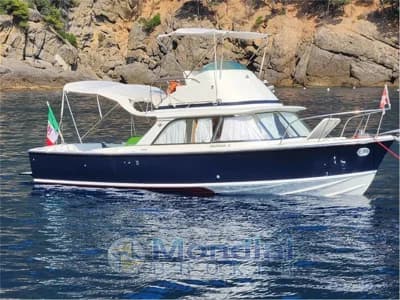 Bertram Yacht - Bertram 31' 2