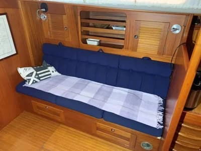 Hallberg-Rassy 45 5