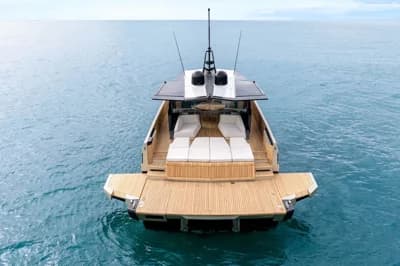 2025 Wally wallywhy100 | 21m 2