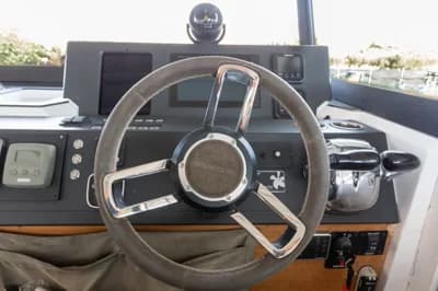 2018 Axopar 37 Cabin | 12m 3