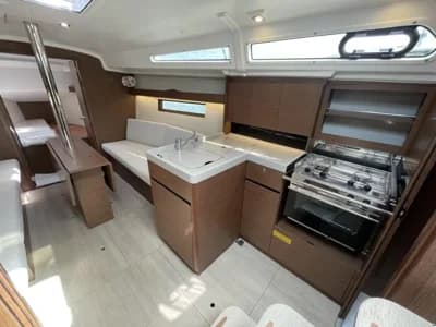 Beneteau Océanis 34.1 4