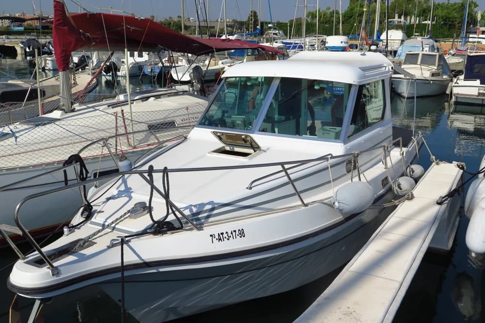 1998 Astinor 740 | 7m