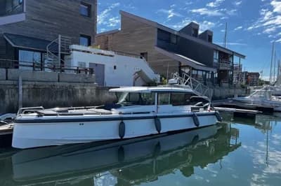 2019 Axopar 37 Cabin | 12m 2