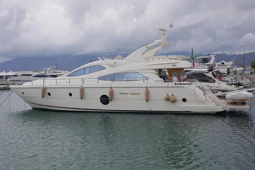 2007 Aicon 64 | 21m