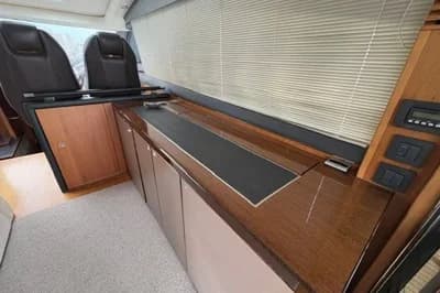 2013 Princess V52 | 17m 3