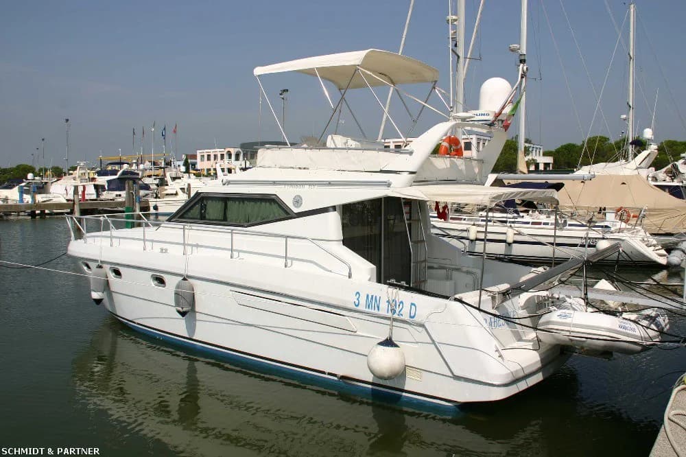 1997 Raffaelli 38 typhoon fly