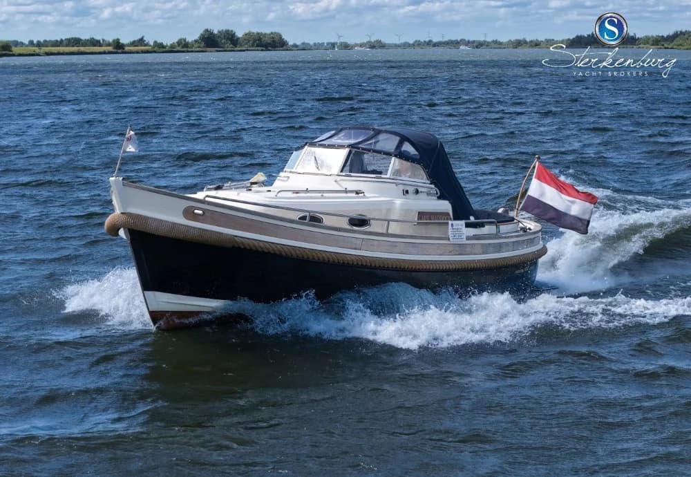 2004 Makma 900 Cabin