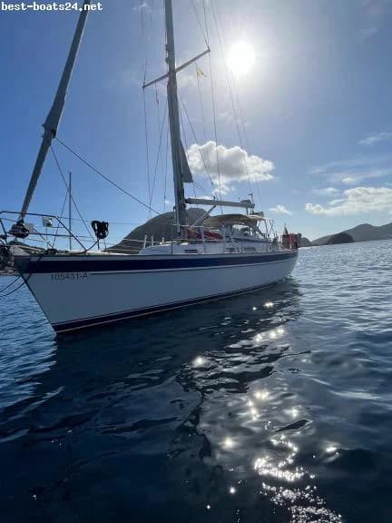 HALLBERG-RASSY 37