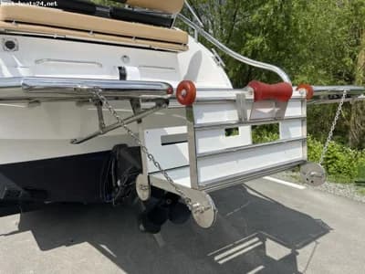 ?-CHSNER SR30 YACHTLINE 3
