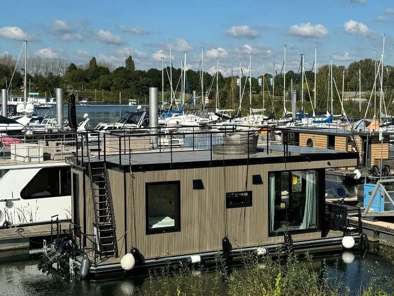 2024 Lakelife Houseboat One Off XL PLUS