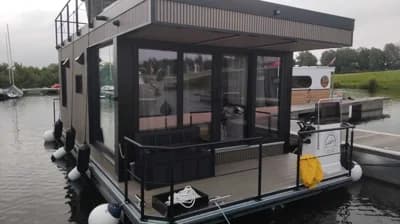 2024 Lakelife Houseboat One Off XL PLUS 2
