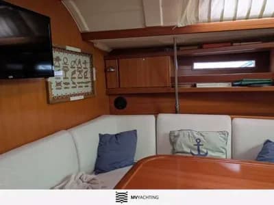DUFOUR 385 GRAND LARGE 3