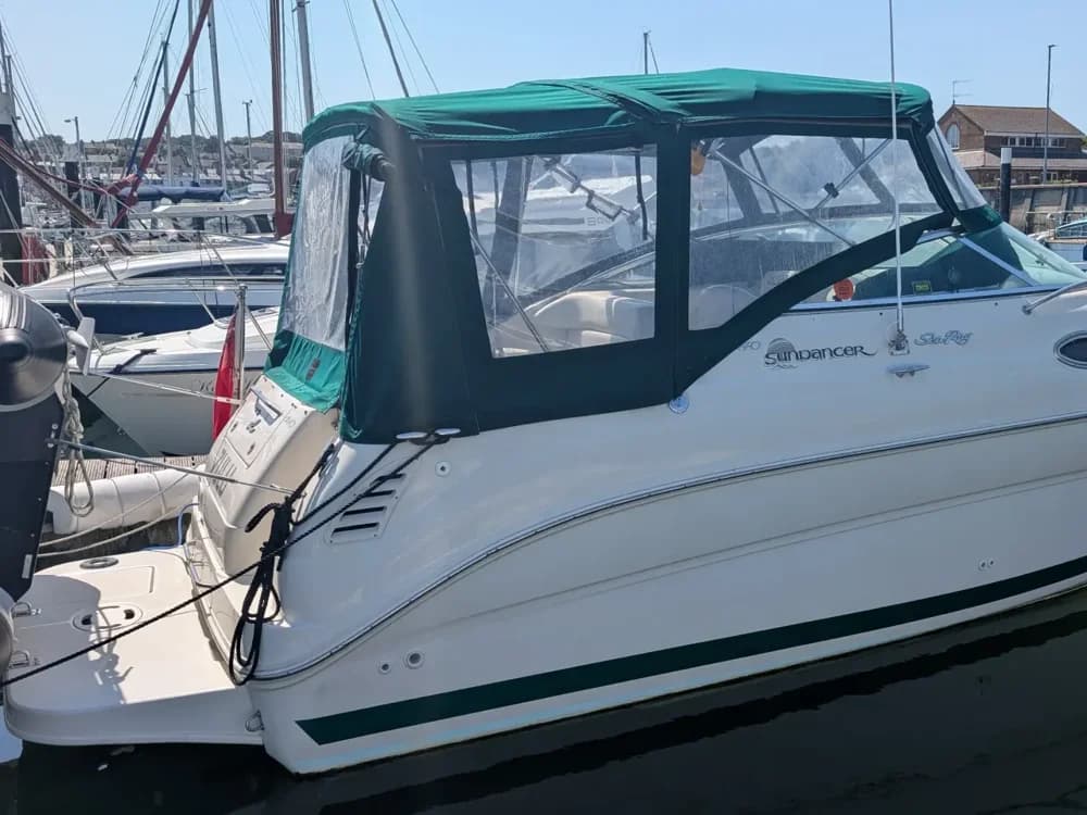 2001 Sea Ray 240 Sundancer Boat for Sale in Weymouth Marina