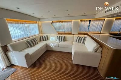 Hatteras 65 Convertible 5