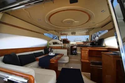 FERRETTI 480 3