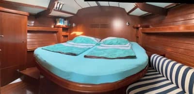 Beneteau 50 Celebration 3