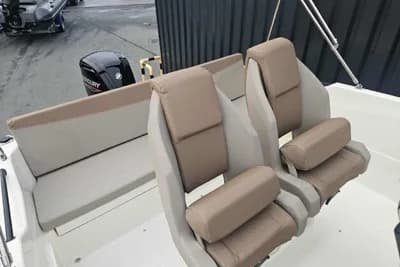QUICKSILVER ACTIV 605 OPEN - 2026 2