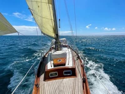Laurent Giles 42' Sloop 3
