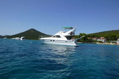 Fairline Brava 33 2