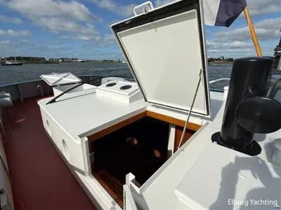MY Avanti Sleepboot - 1900 2