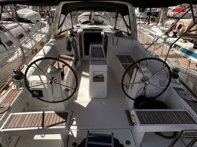 Bénéteau Oceanis 35.1 3