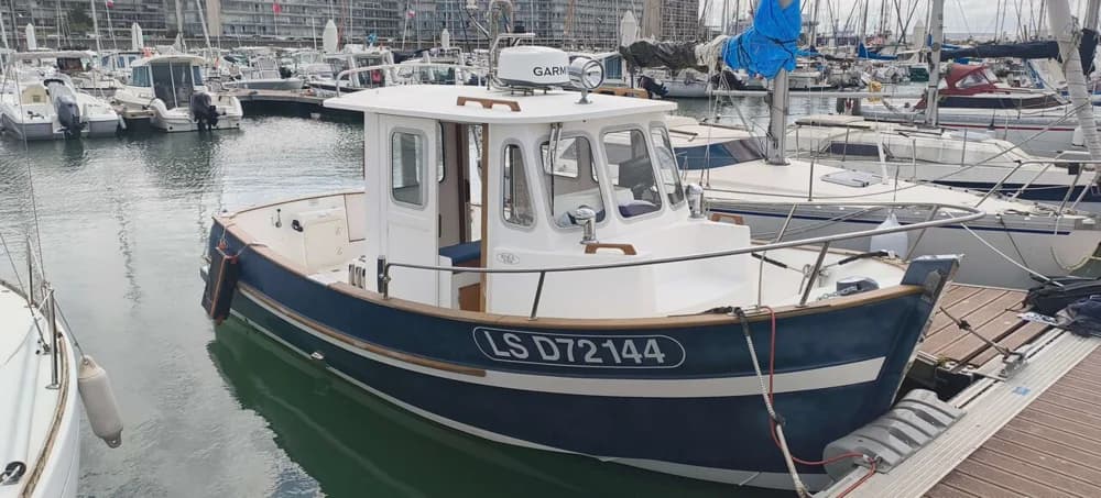 Rhéa Marine 650