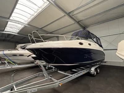Sea Ray 255 Sundancer - Kommission 3