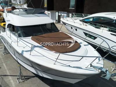 Bénéteau Antares 42 2