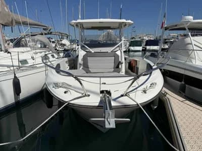 Jeanneau Cap Camarat 9.0 CC 3