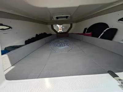 Quicksilver Activ 755 Sundeck 3