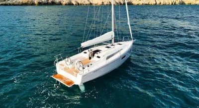 Beneteau Oceanis 34.1 3
