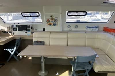 Catana 47 Carbon 3
