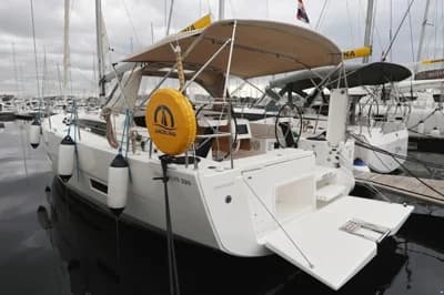Dufour 390 GL 4