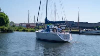 DUFOUR 30 CLASSIC 3